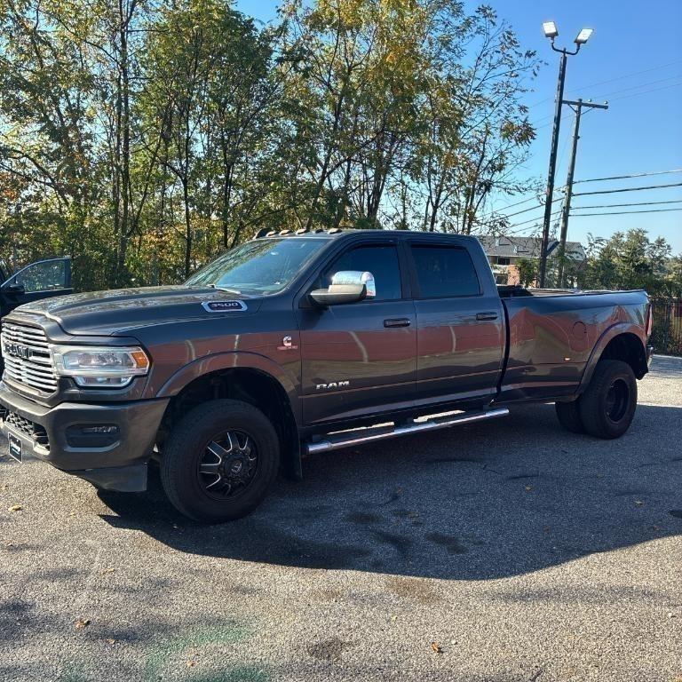  2019 RAM 3500 Laramie Crew Cab LB DRW 4WD   