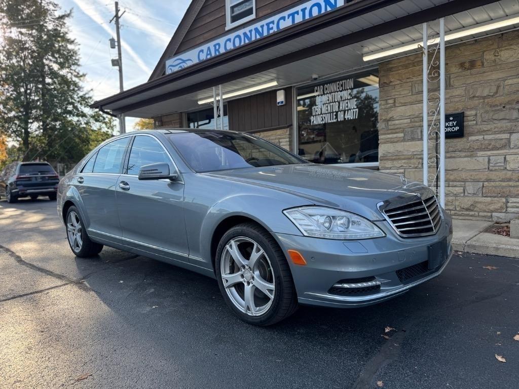 Silver 2013 Mercedes-Benz S-Class Sedan All-Wheel Drive 7-Speed Automatic