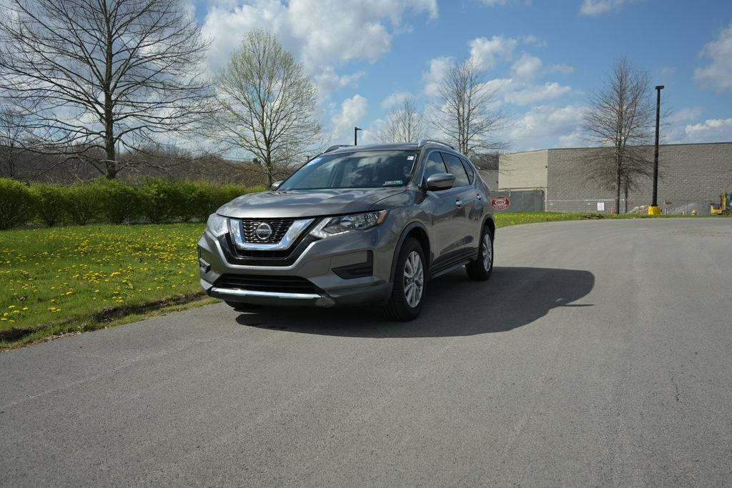 Photo 1 of 2019 Nissan Rogue SV