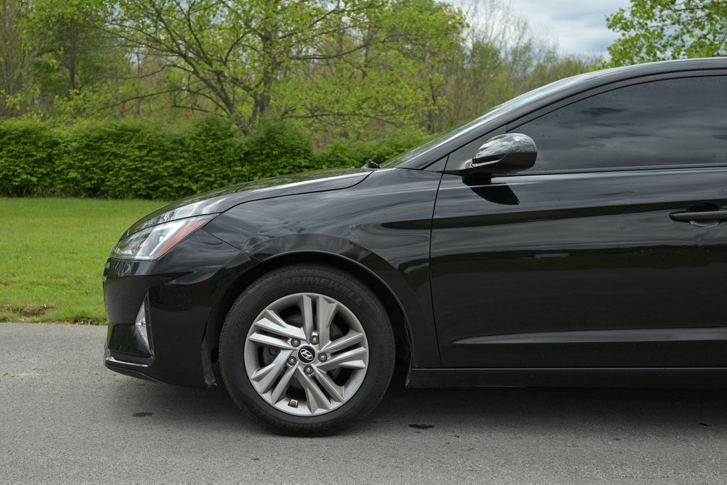 Photo 3 of 2019 Hyundai ELANTRA SEL