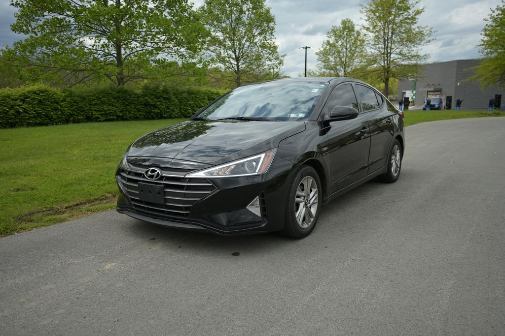 Photo 1 of 2019 Hyundai ELANTRA SEL