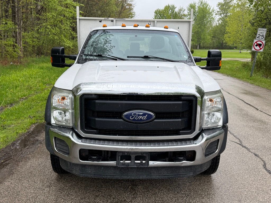 2016 Ford F-550SD XL - Image 3