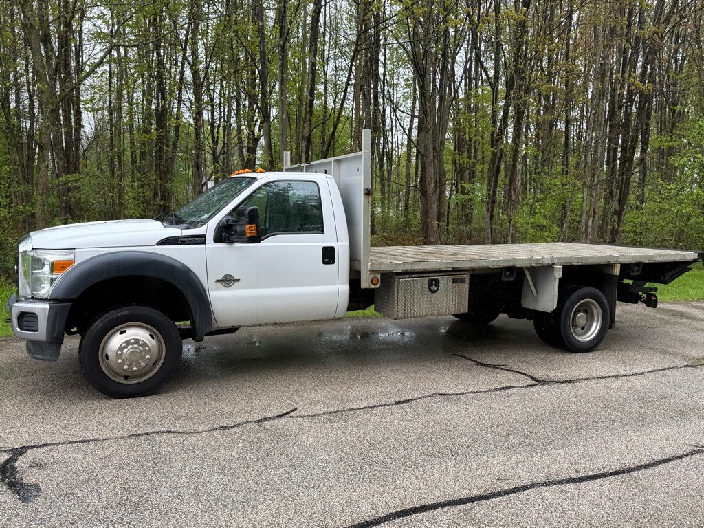 2016 Ford F-550SD XL - Image 4