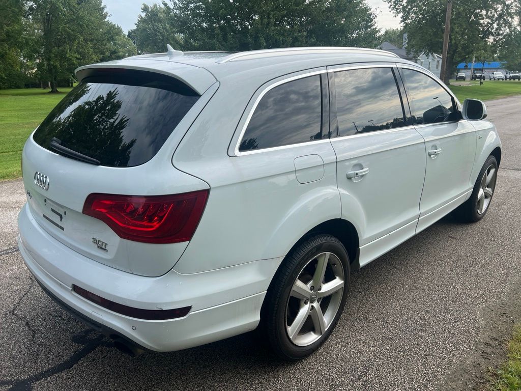 Photo 5 of 2015 Audi Q7 3.0T quattro S line Prestige