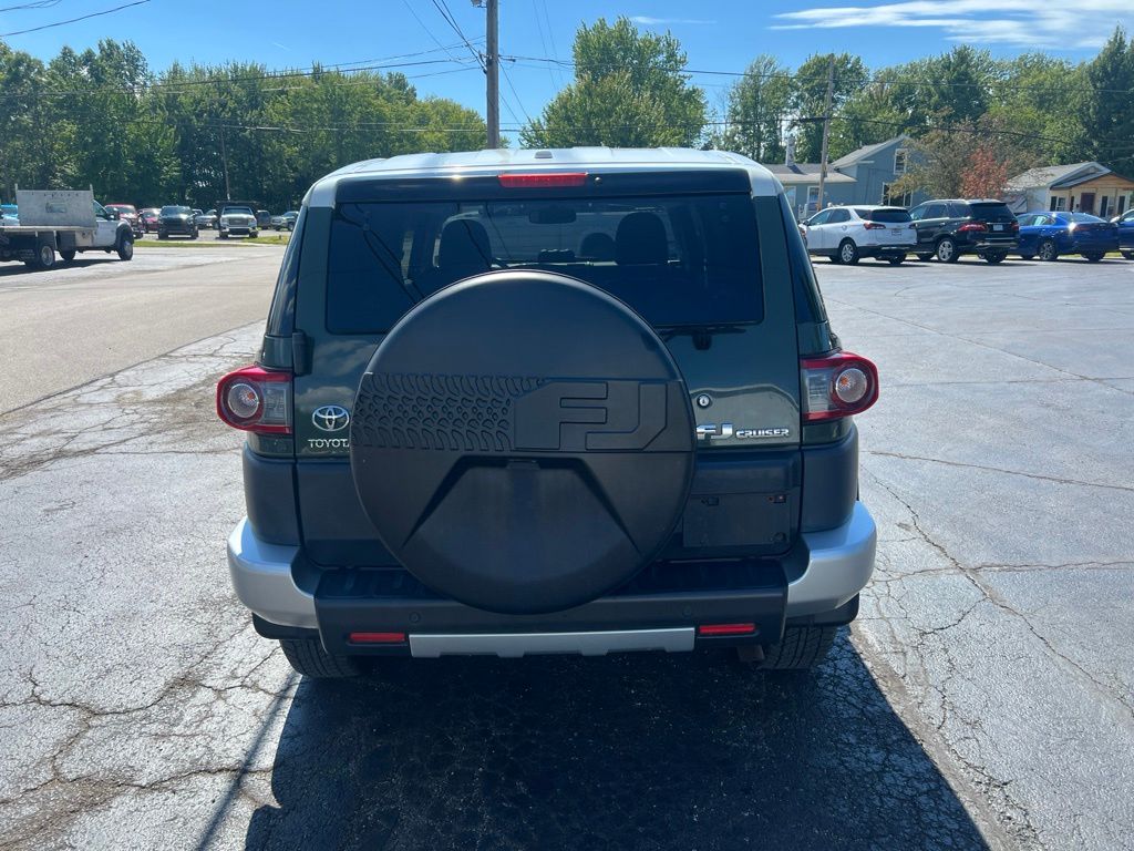 Photo 4 of 2014 Toyota FJ Cruiser Base