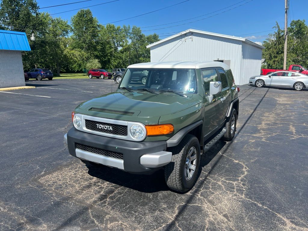Photo 1 of 2014 Toyota FJ Cruiser Base