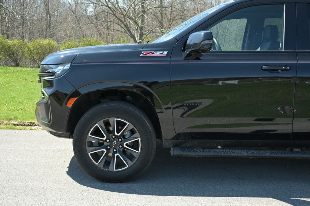 2023 Chevrolet Tahoe Z71 - Image 3