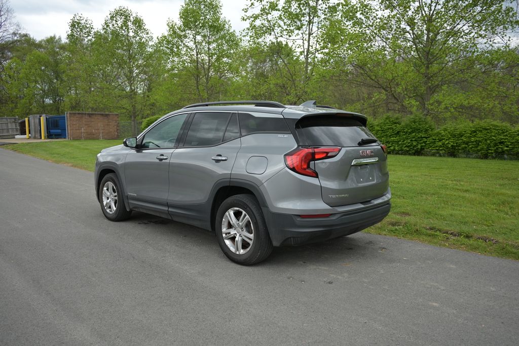 2020 GMC Terrain SLE - Image 5
