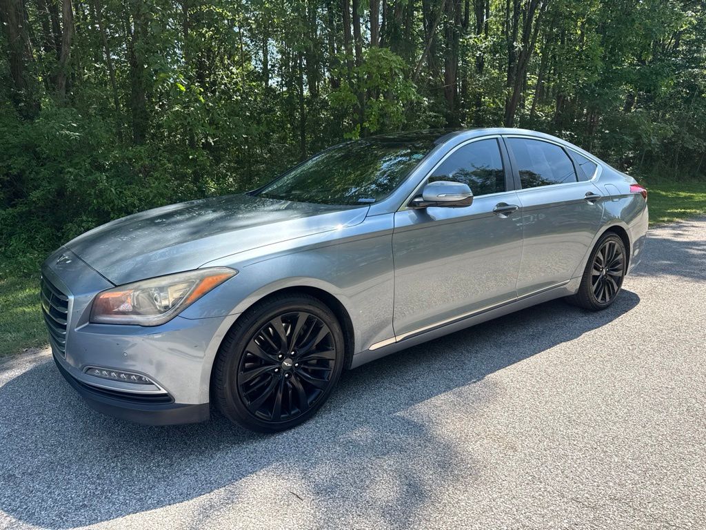 2015 Hyundai Genesis 5.0L - Image 2