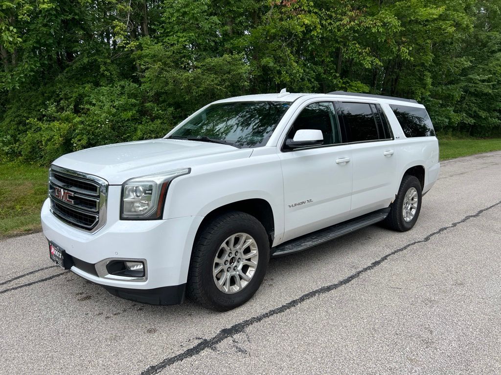 2016 GMC Yukon XL SLE - Main Image