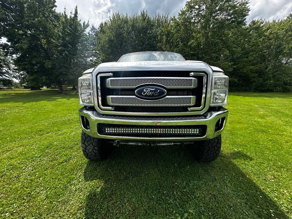 Photo 2 of 2013 Ford F-250 Super Duty Lariat