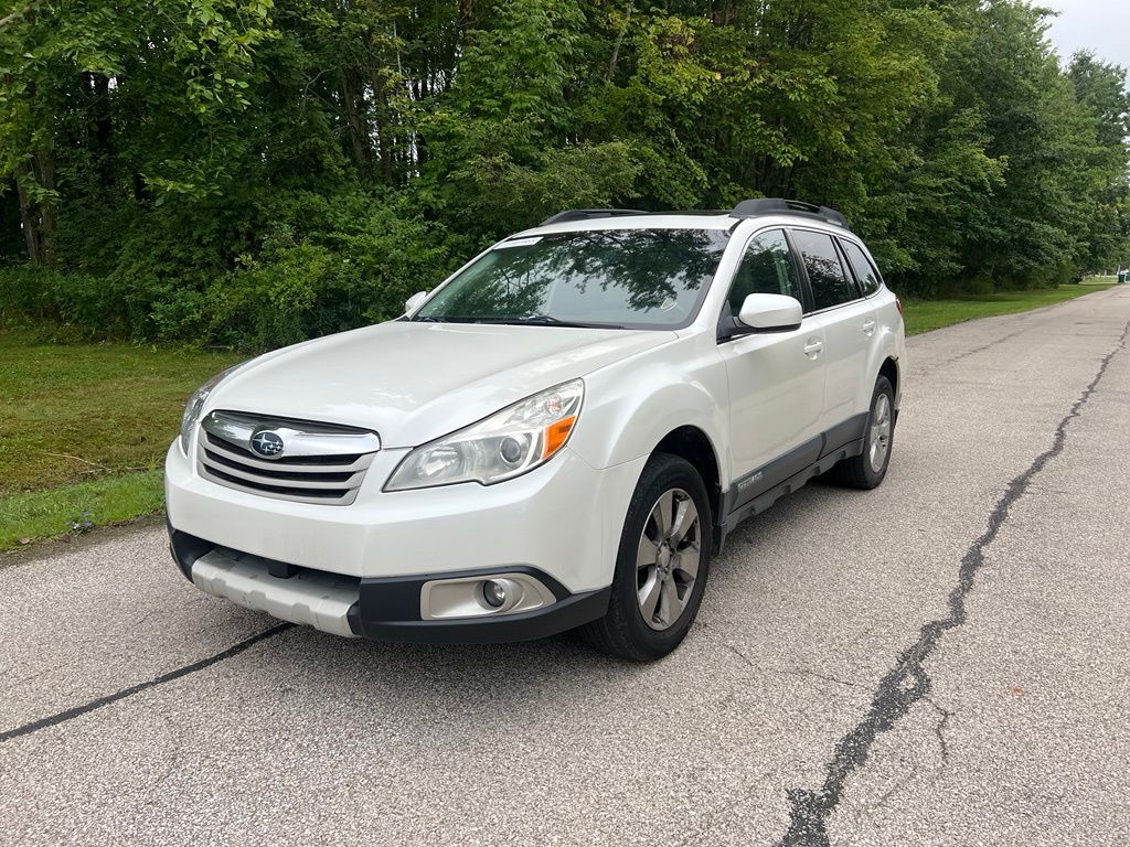 Photo 1 of 2011 Subaru Outback 2.5i Limited