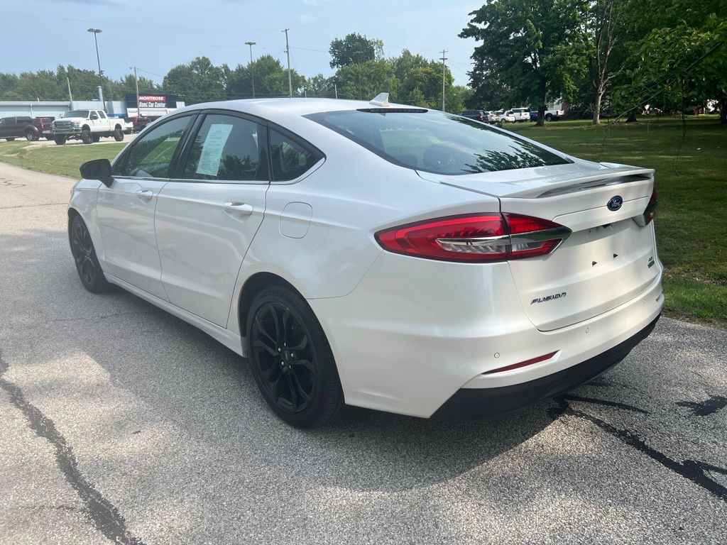 Photo 3 of 2020 Ford Fusion SE