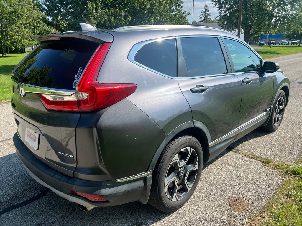 2018 Honda CR-V Touring - Image 5