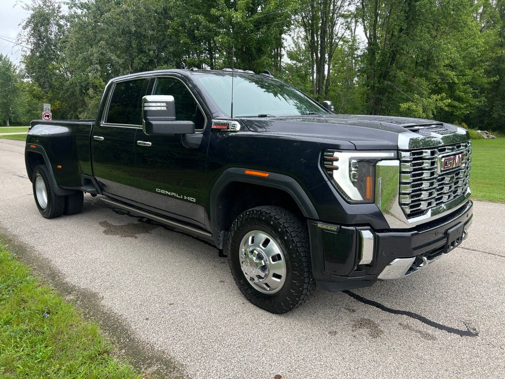 Photo 1 of 2024 GMC Sierra 3500HD Denali