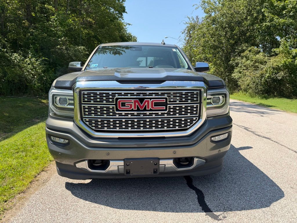 Photo 2 of 2018 GMC Sierra 1500 Denali