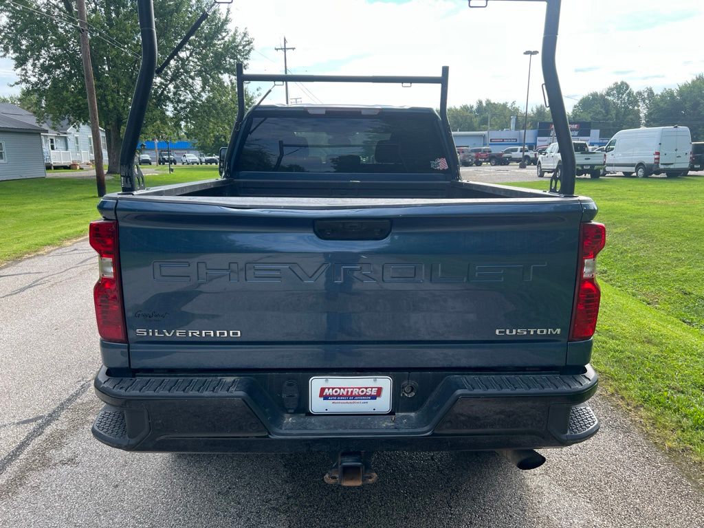 2024 Chevrolet Silverado 2500HD Custom - Image 4