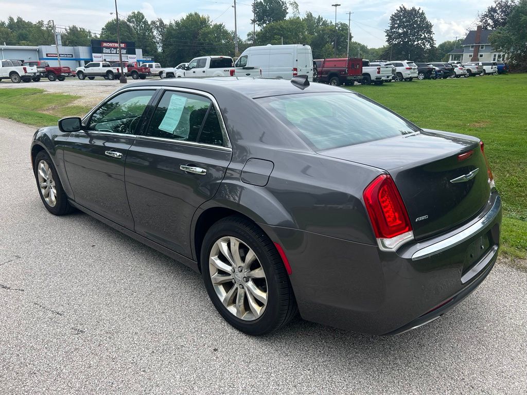 2015 Chrysler 300 C - Image 3