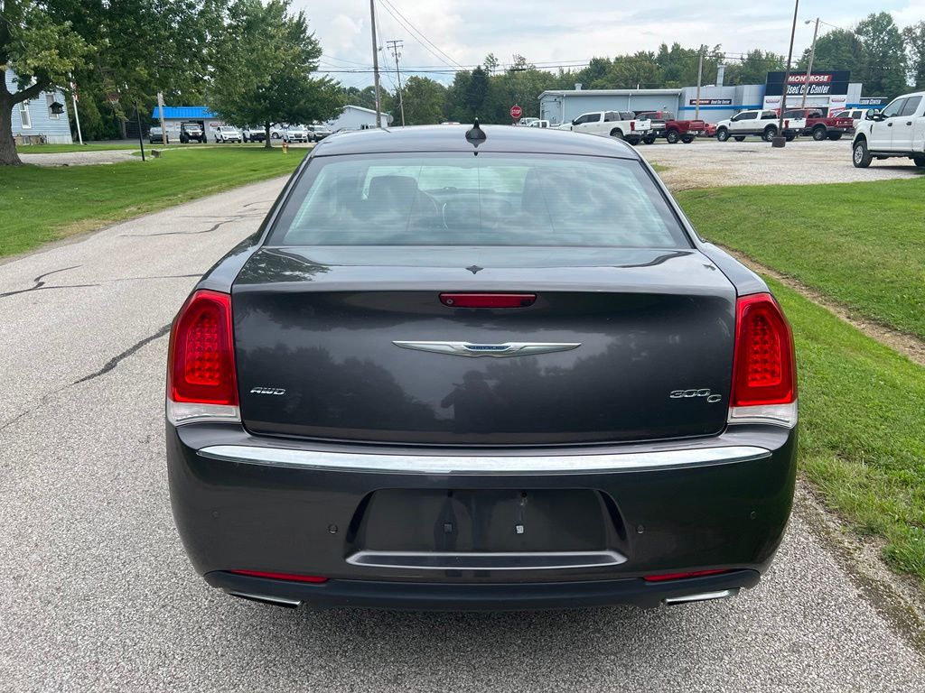 2015 Chrysler 300 C - Image 4