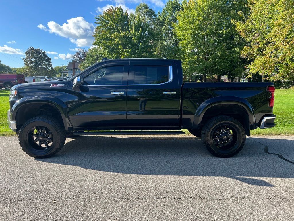 2019 Chevrolet Silverado 1500 LTZ - Image 2