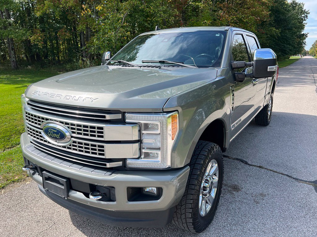 Photo 2 of 2019 Ford F-250 Super Duty Platinum