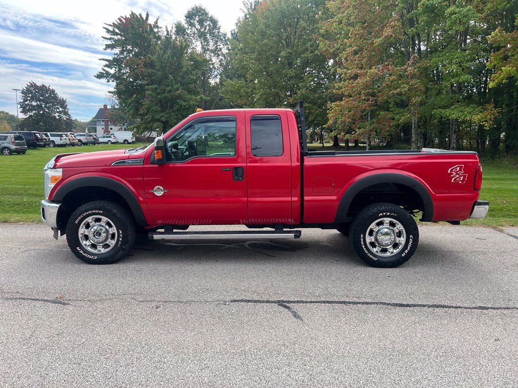 2013 Ford F-350 Super Duty XLT - Image 2