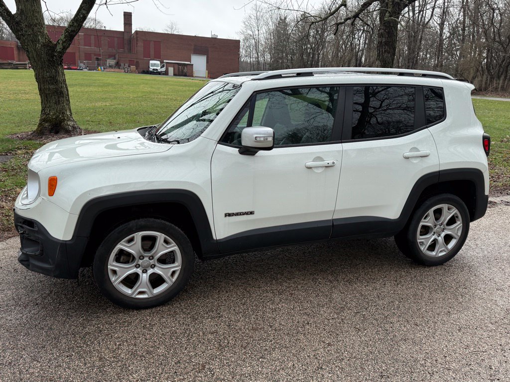2018 Jeep Renegade Limited - Image 4