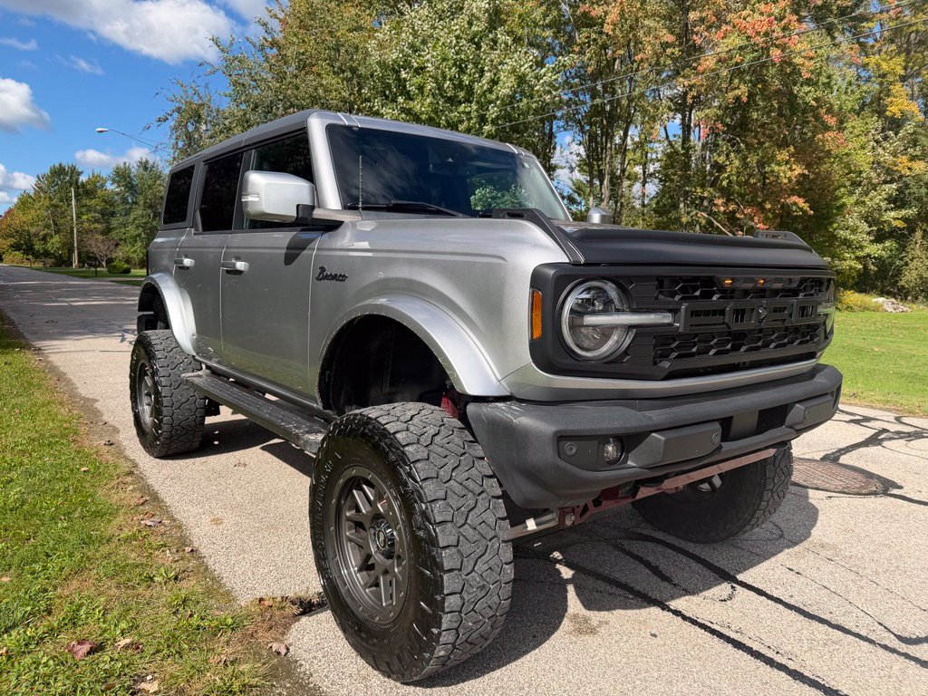 2021 Ford Bronco Outer Banks - Image 3