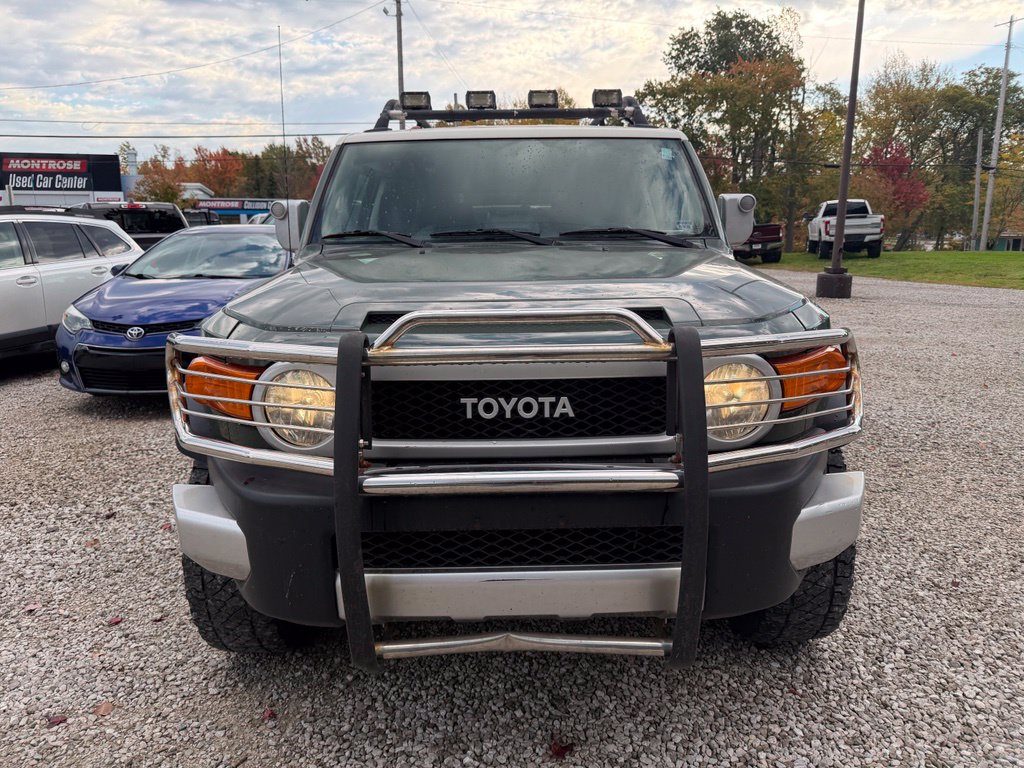 2011 Toyota FJ Cruiser Base - Image 2