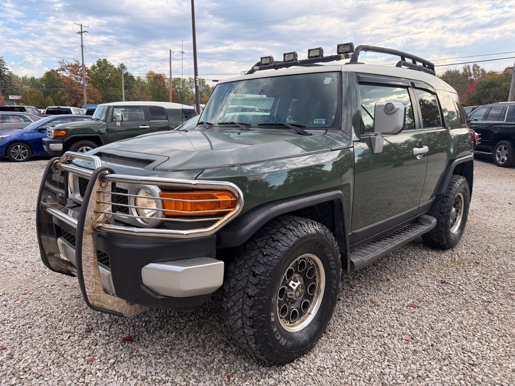 2011 Toyota FJ Cruiser Base - Main Image