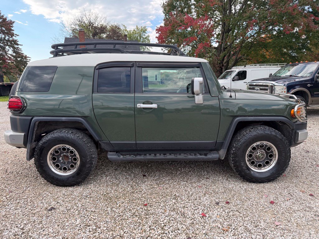 2011 Toyota FJ Cruiser Base - Image 4