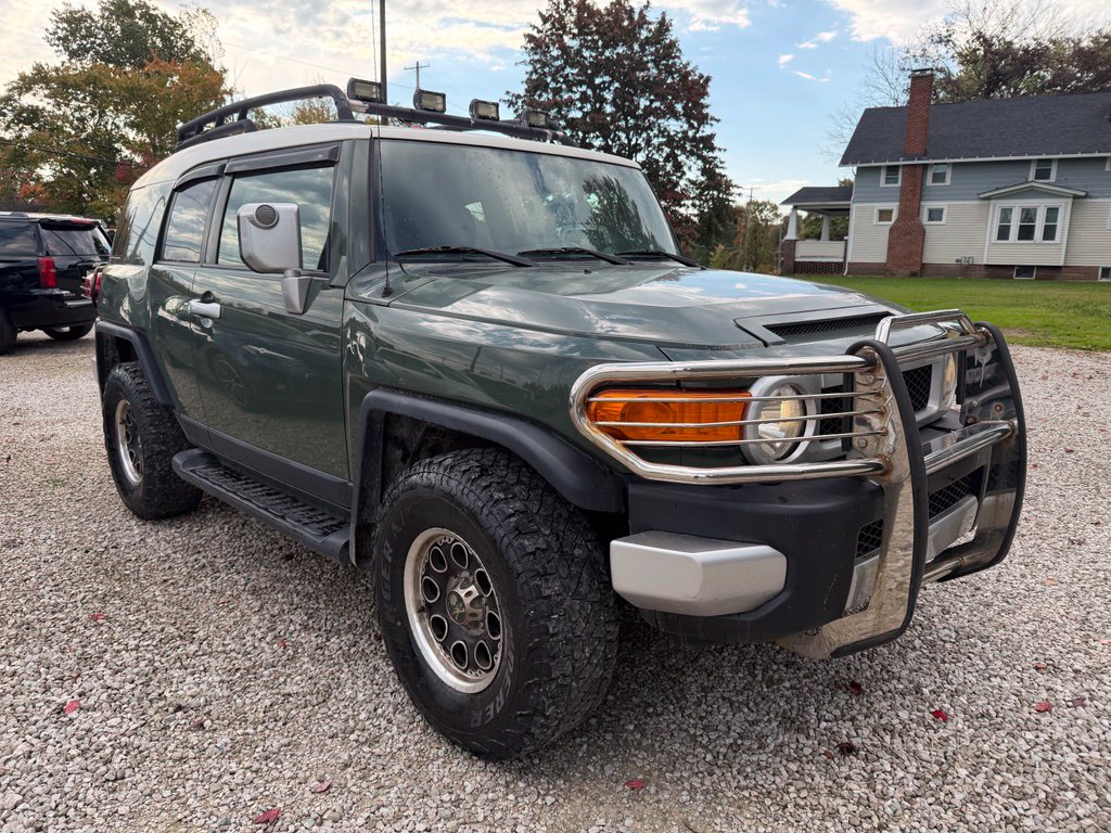 2011 Toyota FJ Cruiser Base - Image 3