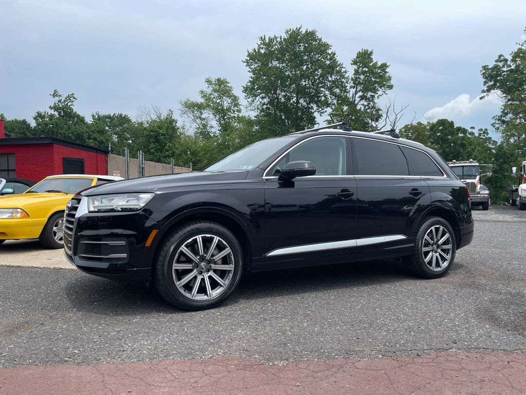 Photo 2 of 2019 Audi Q7 quattro Premium Plus 45 TFSI