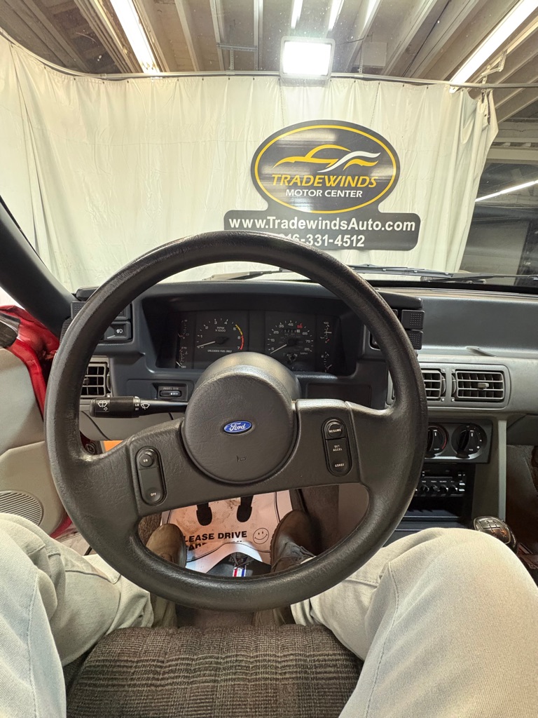1987 Ford Mustang - Photo 27
