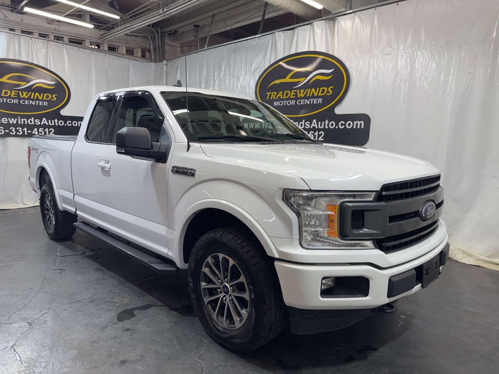 Photo 1 of 2020 Ford F-150 XLT