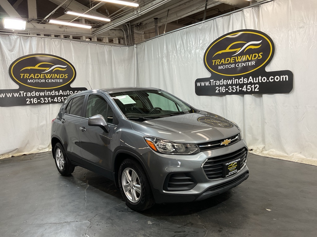 Photo 1 of 2020 Chevrolet Trax LS