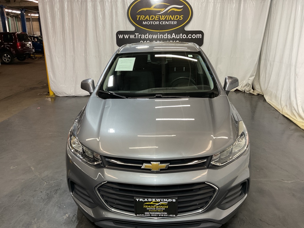 Photo 3 of 2020 Chevrolet Trax LS