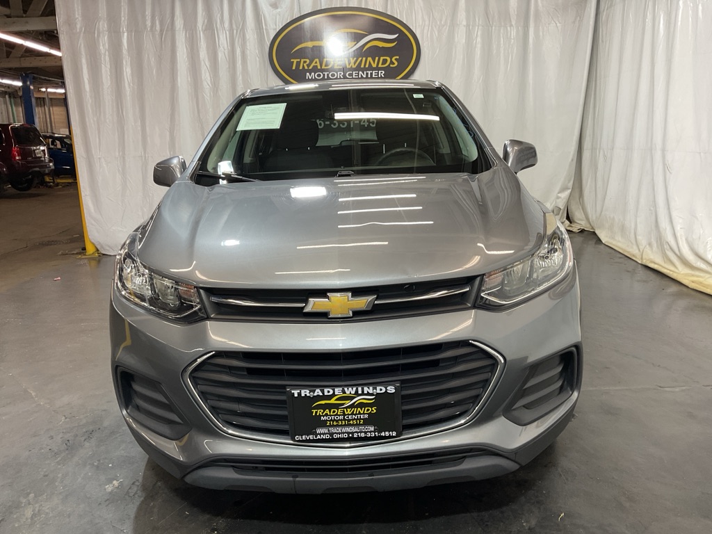 Photo 2 of 2020 Chevrolet Trax LS