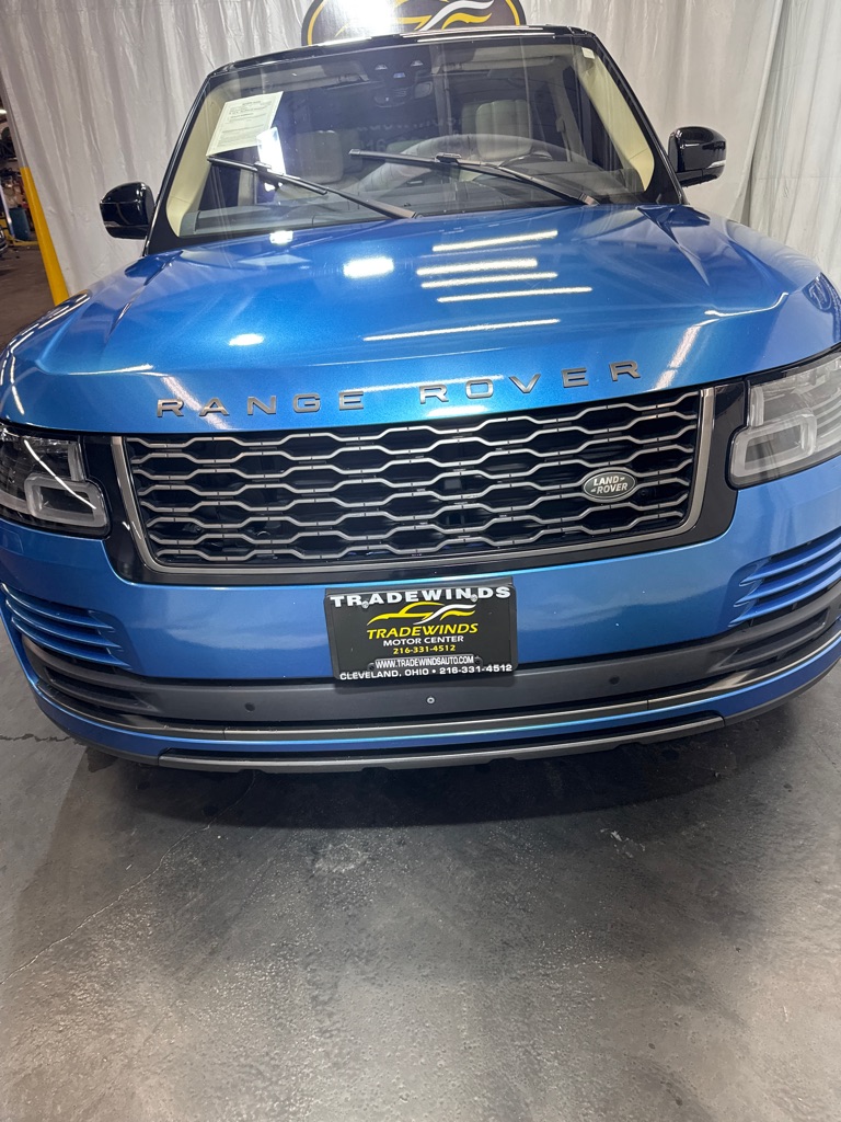 Photo 2 of 2019 Land Rover Range Rover HSE