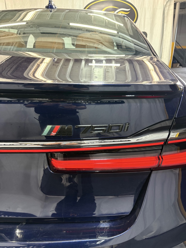 2020 BMW 7 Series 750i - Photo 40