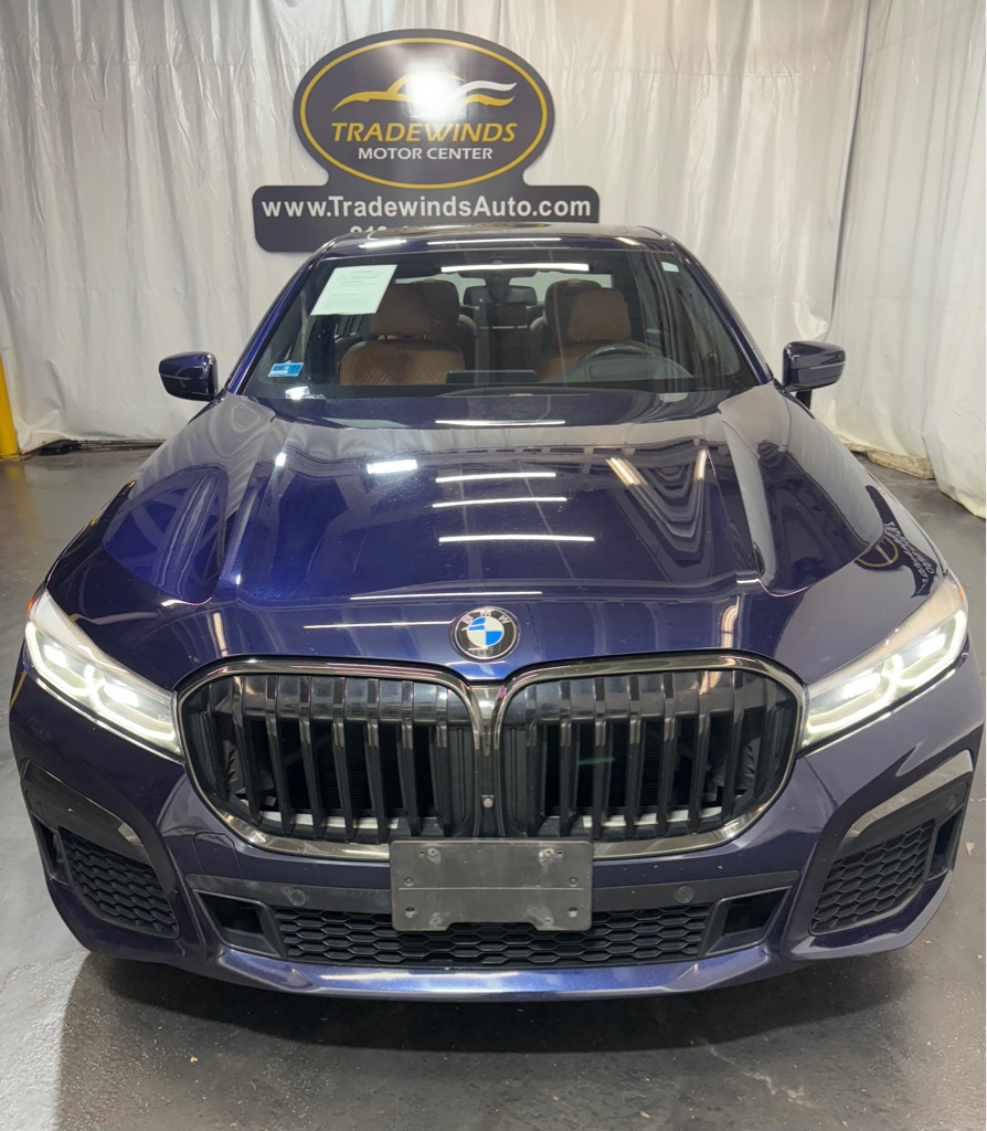 2020 BMW 7 Series XI - Image 2