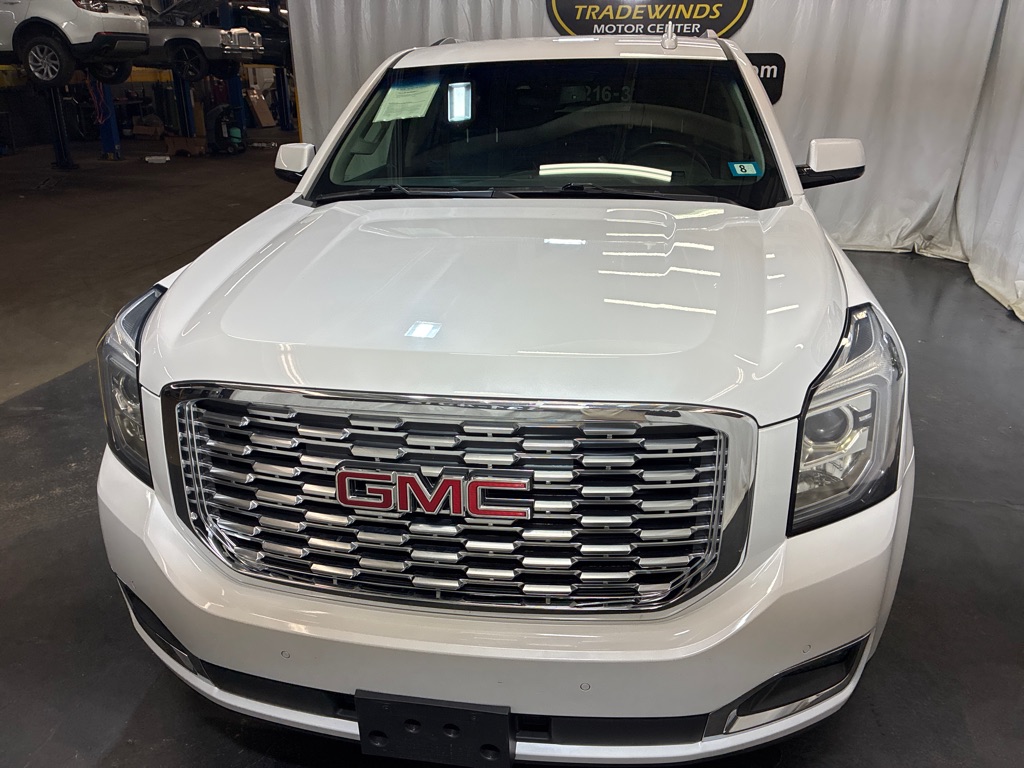 Photo 3 of 2018 GMC Yukon Denali