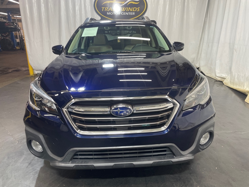 2018 Subaru Outback 2.5i Premium - Image 2