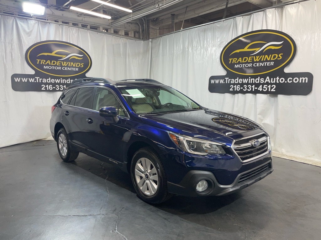 2018 Subaru Outback 2.5i Premium - Main Image