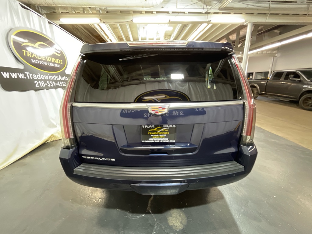 Photo 5 of 2019 Cadillac Escalade ESV Luxury
