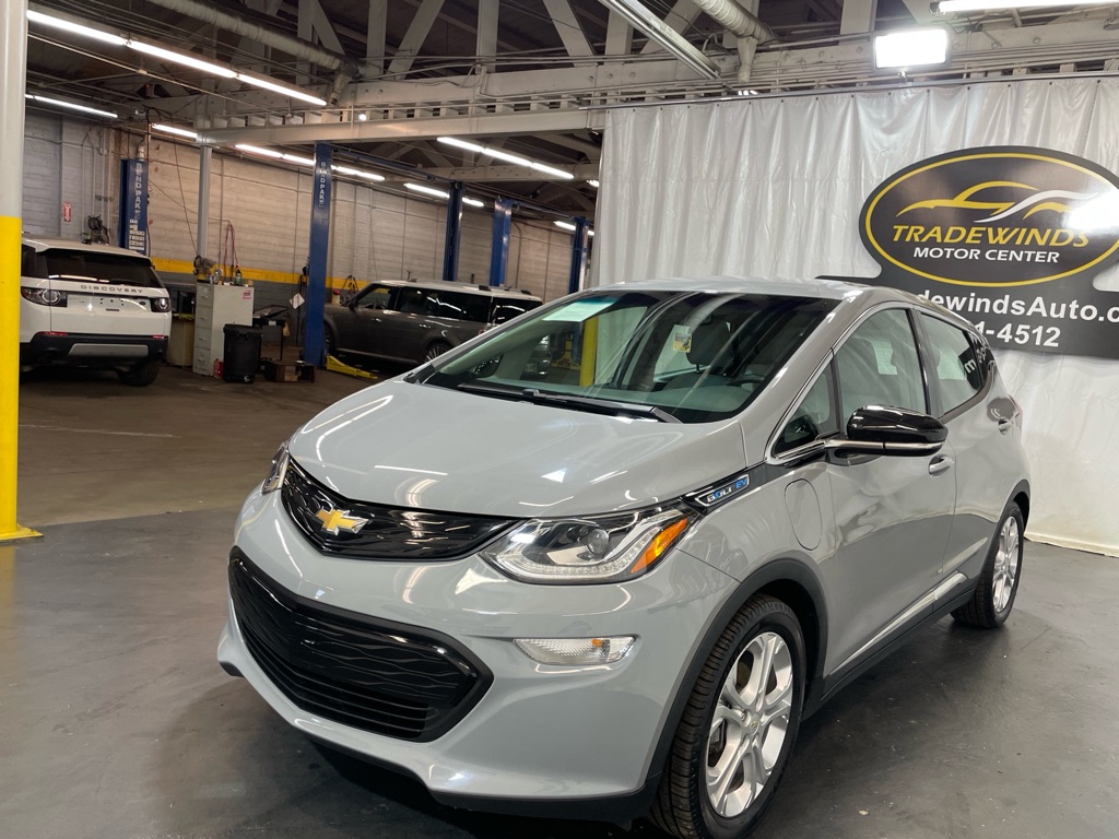 2020 Chevrolet Bolt EV LT - Image 3