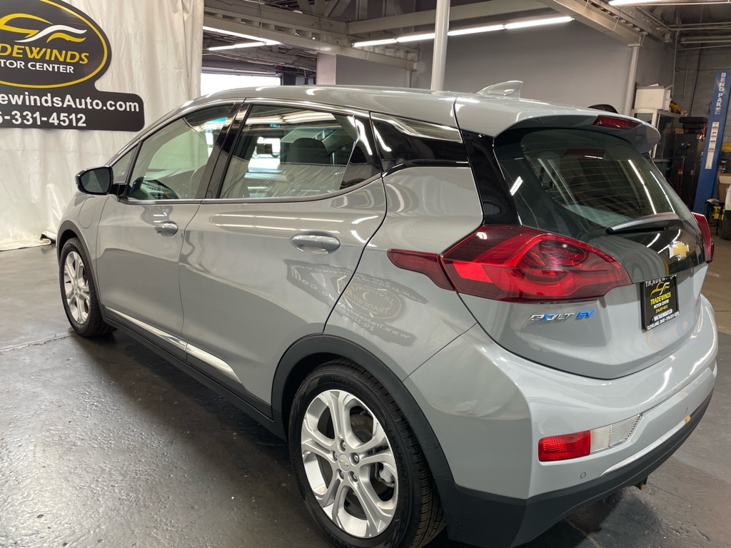 2020 Chevrolet Bolt EV LT - Image 4