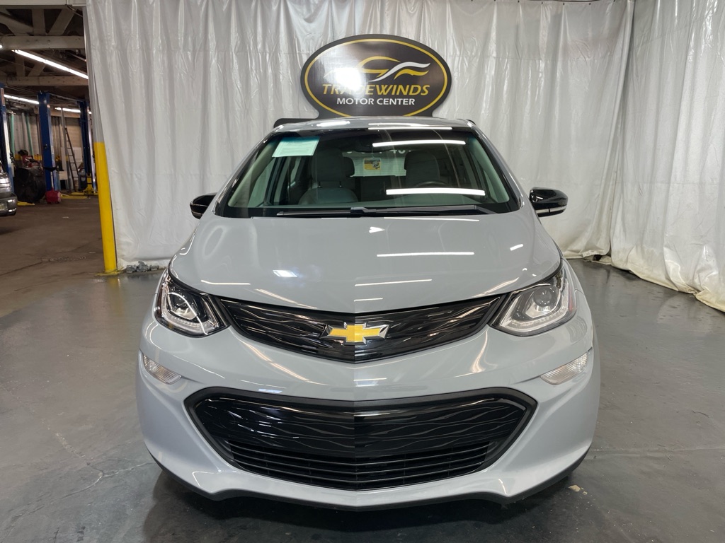2020 Chevrolet Bolt EV LT - Image 2