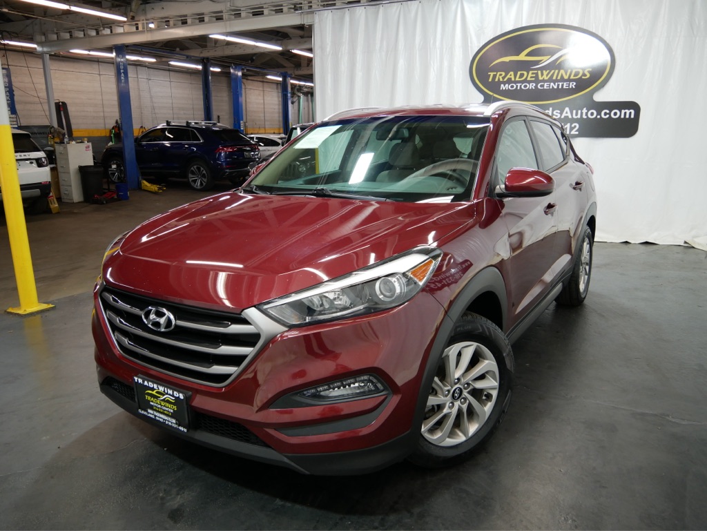 2016 Hyundai TUCSON SE - Image 3