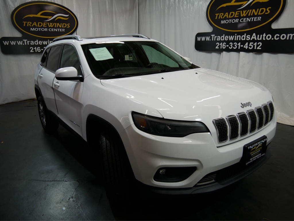 Photo 1 of 2019 Jeep Cherokee Latitude Plus